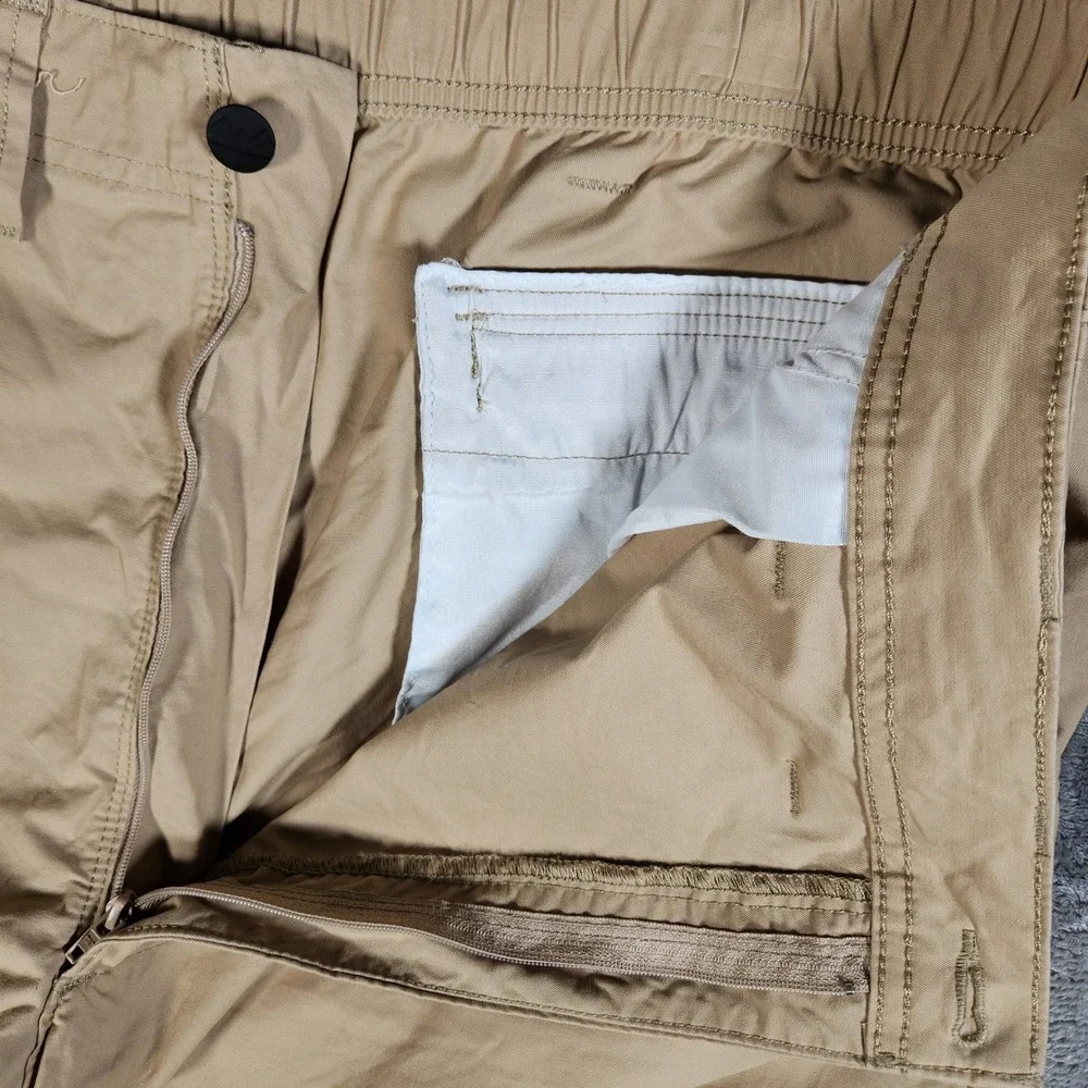 Wrangler Outdoor Shorts Mens 44 Tan Excellent NW992TV Hiking Utility Stretch